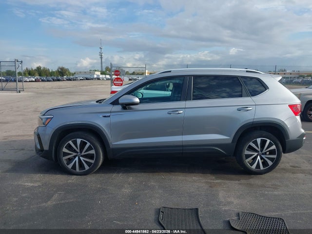Volkswagen Taos 1.5t Se
