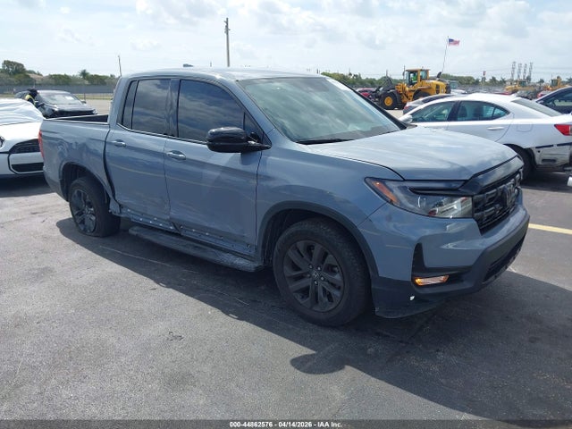 Salvage Honda Ridgeline Image