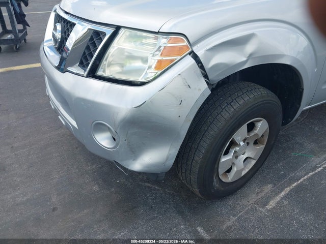 Nissan Pathfinder S