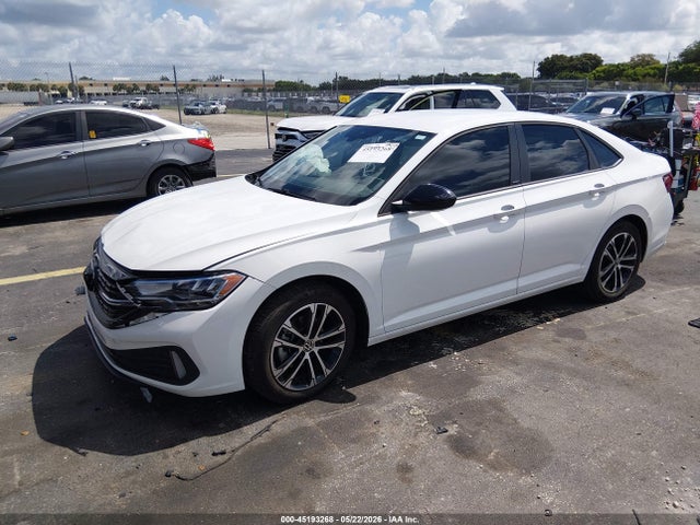 Volkswagen Jetta 1.5t Sport