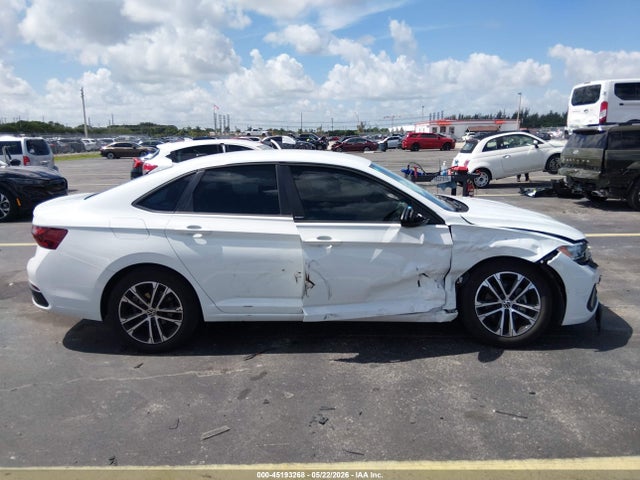 Volkswagen Jetta 1.5t Sport