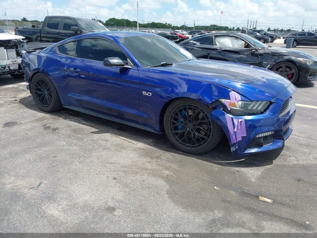 Salvage Ford Mustang Image