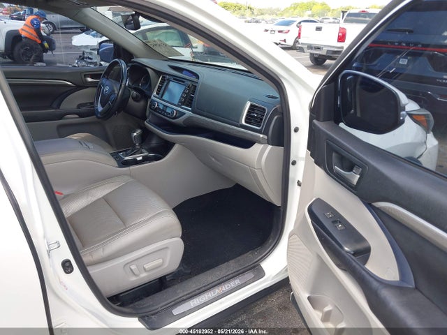 Toyota Highlander Limited Platinum