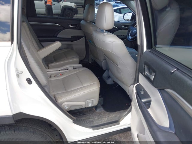 Toyota Highlander Limited Platinum