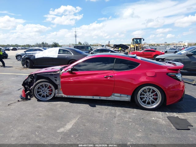 Hyundai Genesis 3.8 Grand Touring