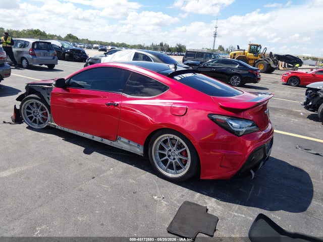 Hyundai Genesis 3.8 Grand Touring