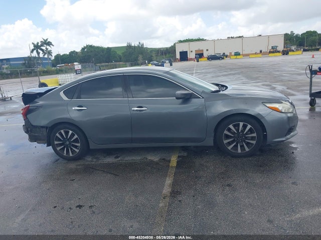 Nissan Altima 2.5 Sv