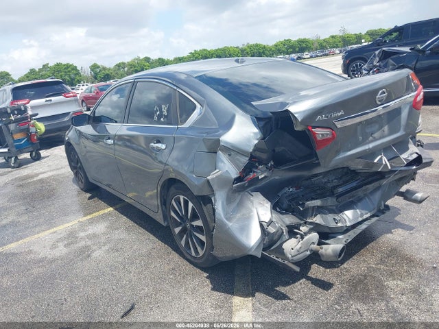 Nissan Altima 2.5 Sv