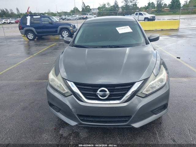 Nissan Altima 2.5 Sv