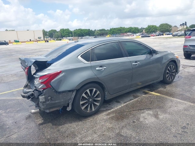 Nissan Altima 2.5 Sv