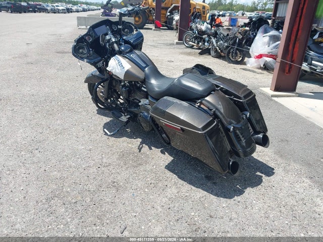 Harley-Davidson Fltrxs