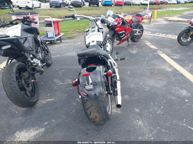 Harley-Davidson Fxcwc