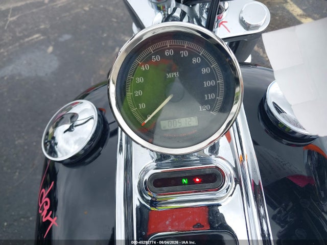 Harley-Davidson Fxcwc