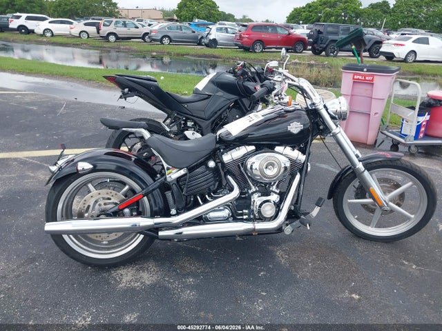 Harley-Davidson Fxcwc