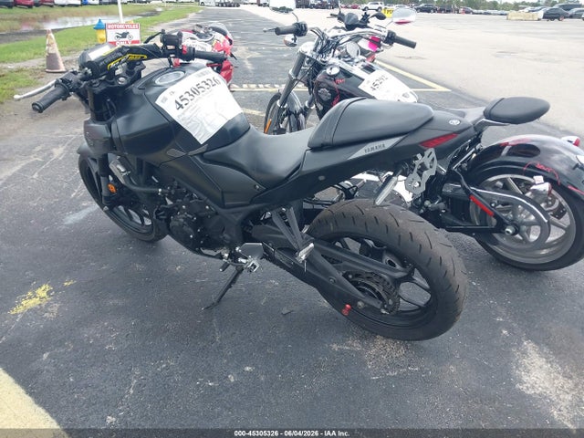 Yamaha Mt-03