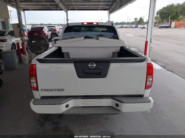 Nissan Frontier S