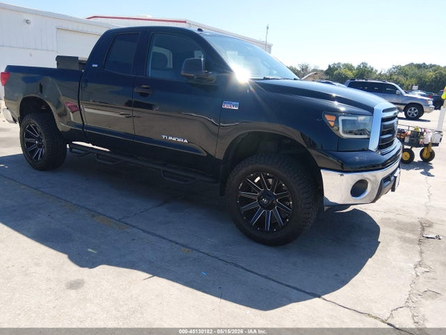 Salvage Toyota Tundra Image
