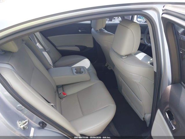 Acura ILX