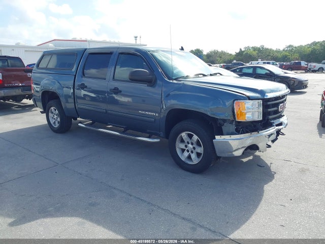 Salvage GMC Sierra 1500 Image