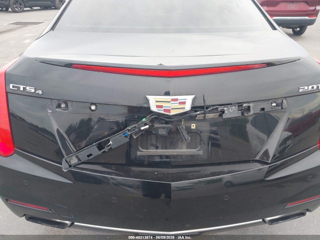 Cadillac CTS Standard