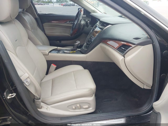 Cadillac CTS Standard
