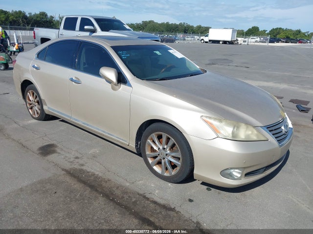 Salvage Lexus Es Image