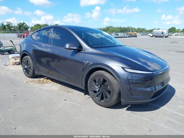 Salvage Tesla Model Y Image