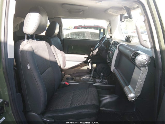Toyota FJ Cruiser