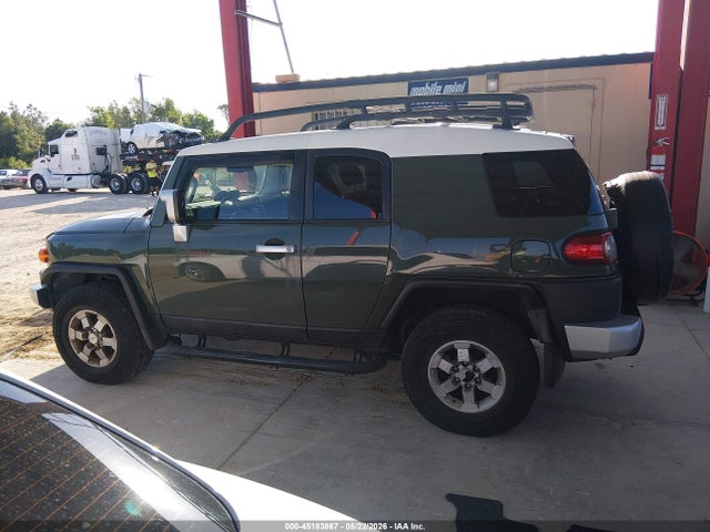 Toyota FJ Cruiser