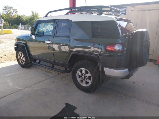 Toyota FJ Cruiser