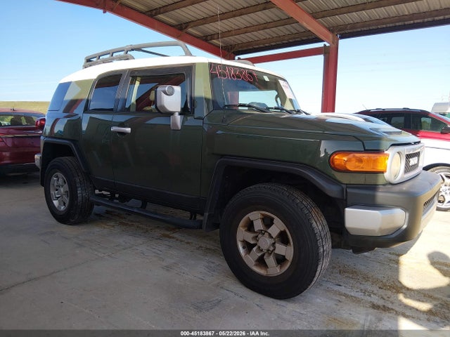 Toyota FJ Cruiser