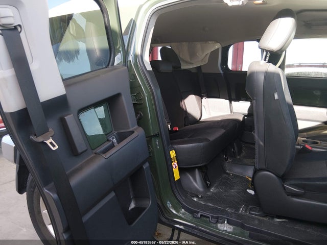 Toyota FJ Cruiser