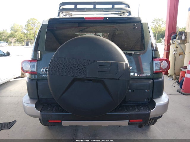 Toyota FJ Cruiser