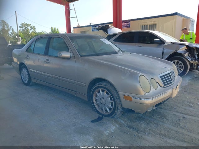 Salvage Mercedes-Benz E-Class Image