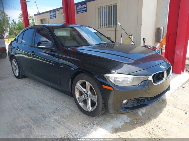 Salvage BMW 3 Series Image