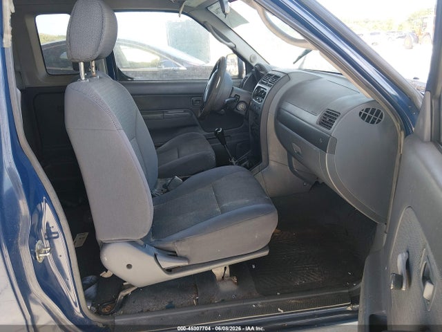 Nissan Frontier Xe