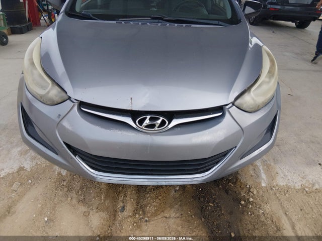 Hyundai ELANTRA Se