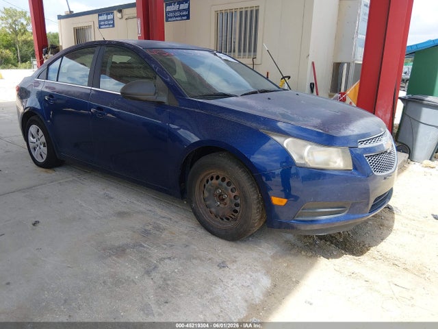 Salvage Chevrolet Cruze Image