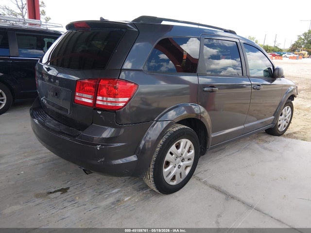 Dodge Journey Se