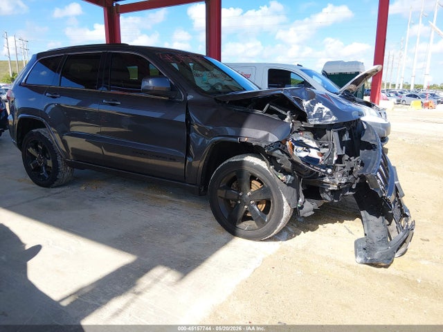 Salvage Jeep Grand Cherokee Image