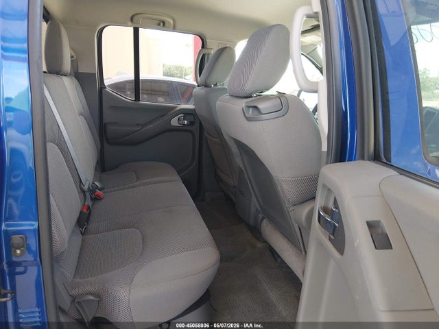 Nissan Frontier Sv