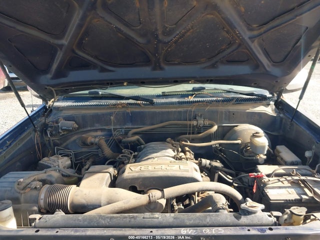 Toyota Tundra Sr5 V8