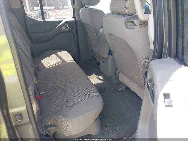 Nissan Frontier Se