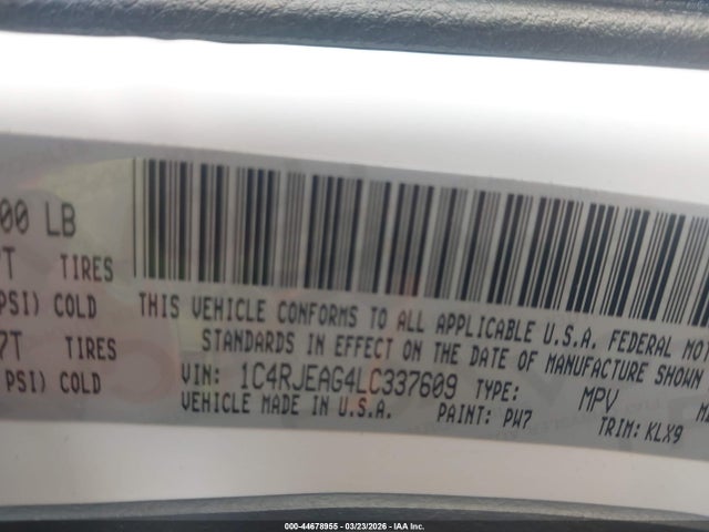 Jeep Grand Cherokee Altitude 4x2
