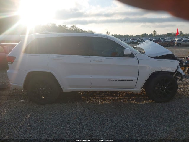 Jeep Grand Cherokee Altitude 4x2