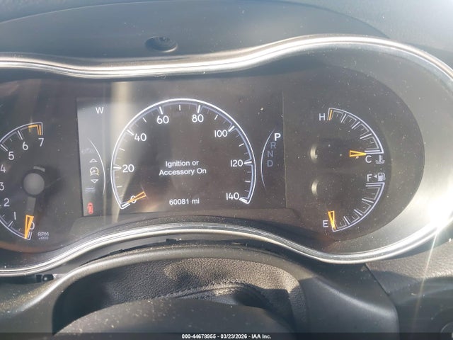 Jeep Grand Cherokee Altitude 4x2