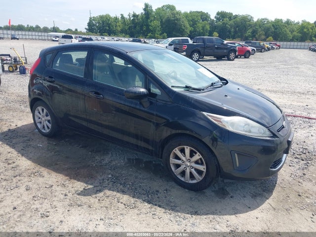 Salvage Ford Fiesta Image