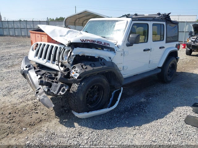 Jeep Wrangler Sahara 4x4
