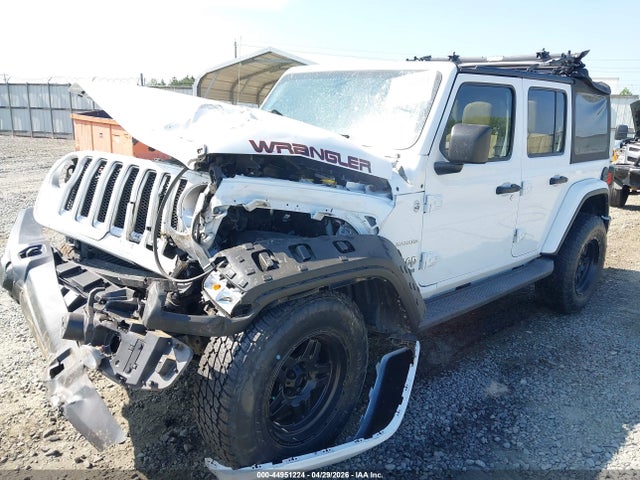Jeep Wrangler Sahara 4x4