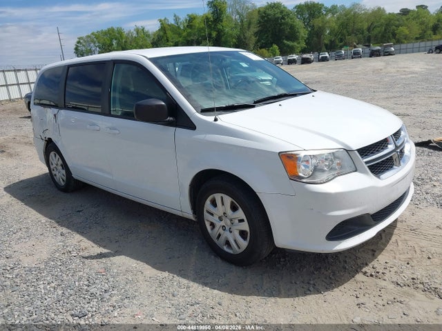Salvage Dodge Grand Caravan Image
